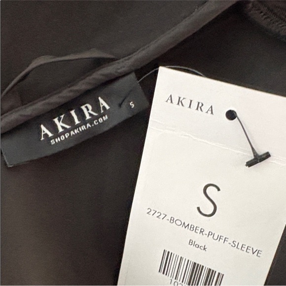 AKIRA
bomber puff sleeve size small mini dress brand new with tags. Black - Picture 2 of 4